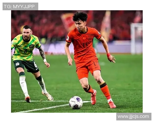 21号足球明星领衔全球赛场风云揭示其背后不为人知的成长故事与辉煌成就