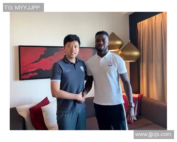 刚果足球明星崭露头角 带领球队走向新辉煌的旅程 刚果足球明星崭露头角 带领球队走向新辉煌的旅程